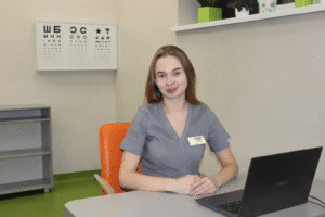 Лікар-офтальмолог